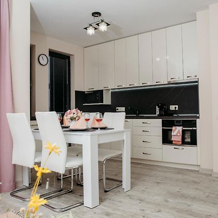 Rose Valley Apartment Kazanlŭk Exterior photo